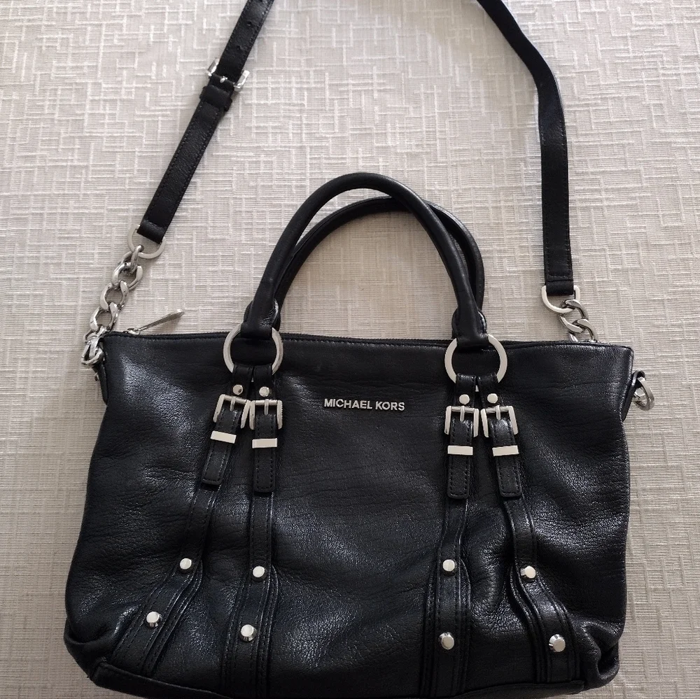 MICHAEL KORS Pebbled Black Leather Satchel Crossbody Medium  Bag